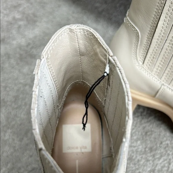 DOLCE VITA Women's Cream Ankle Boots - Picture 3 of 3